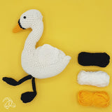Lilly Swan, Crochet Kit