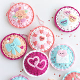 Hearts Day Felt Ornaments Pattern