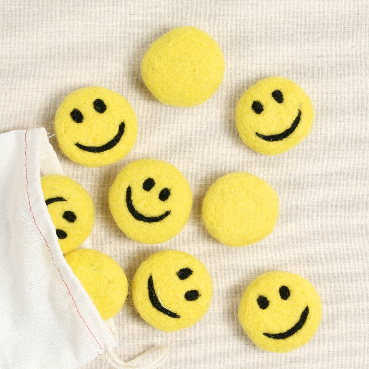 20 Smiley Face Beads Yellow Happy FaceJewelry Supplies Emoji Jewelry 8mm *