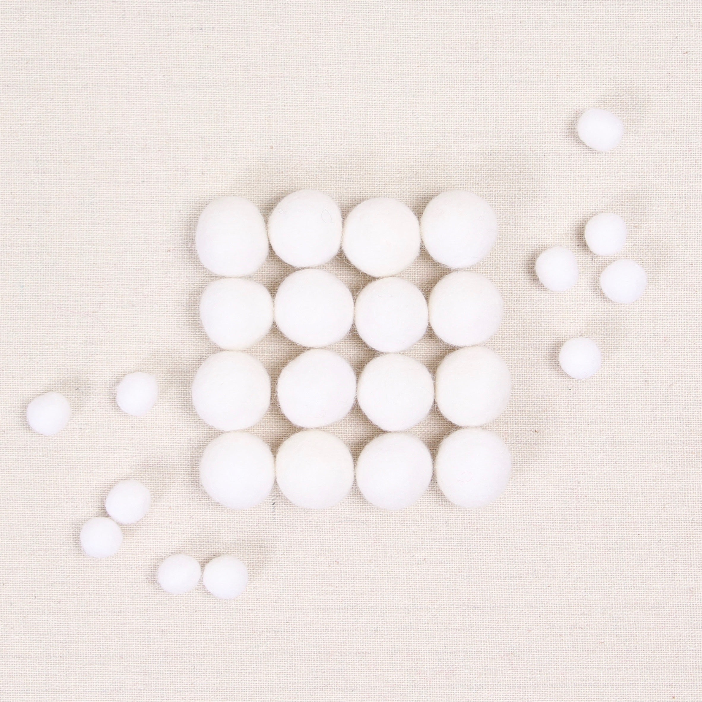 White Felt Balls – Benzie Design