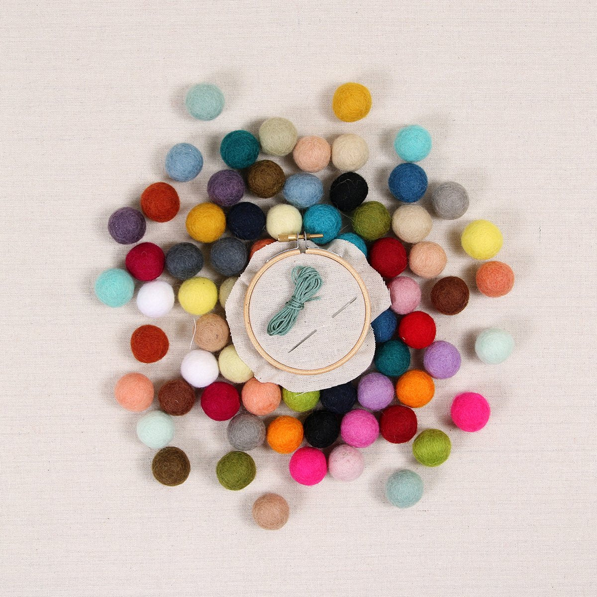 Choose color Multi Color 2 cm Pom Pom Felt Balls Round Beads Craft  Supplies, B4