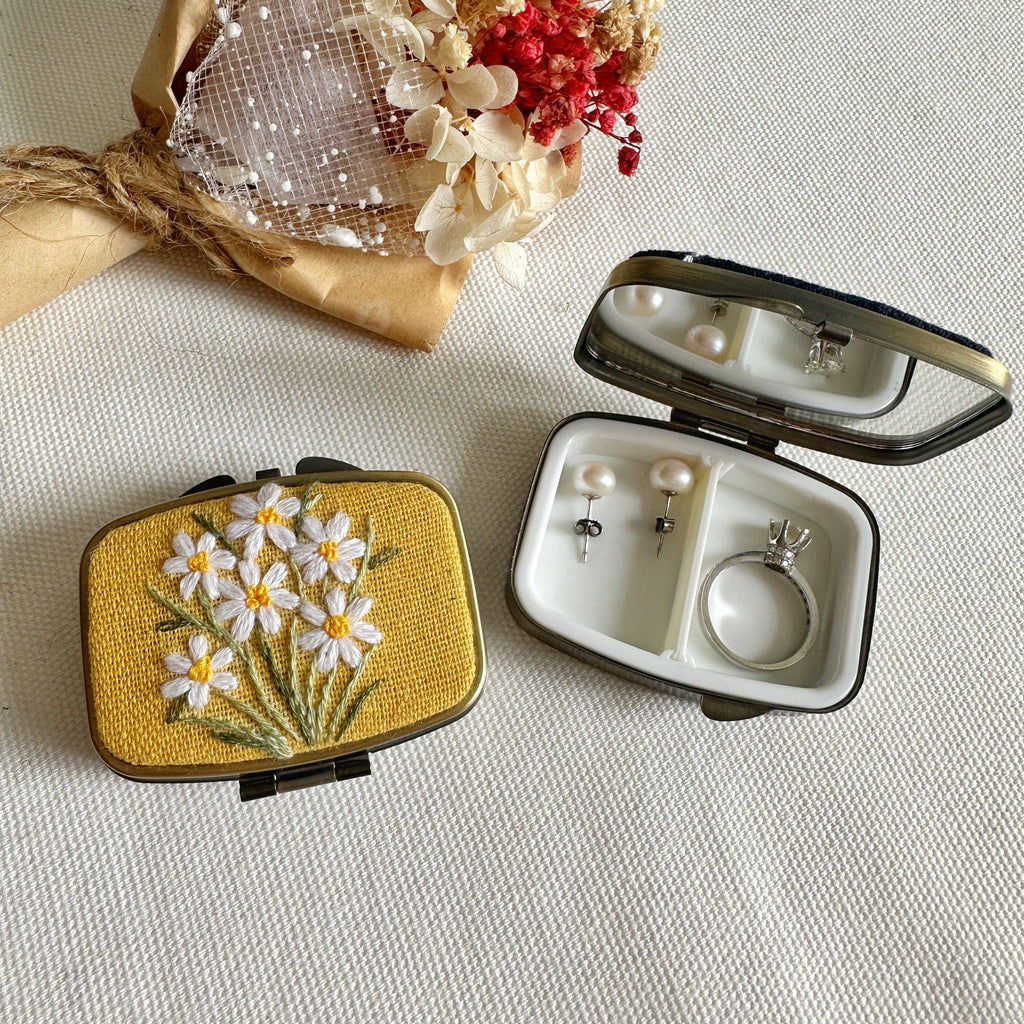 Floral Embroidered Rectangle Mini Jewelry Box With Mirror