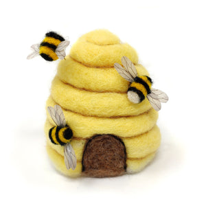 Spring Landscape Needle Felting Kit – The Felted Bee