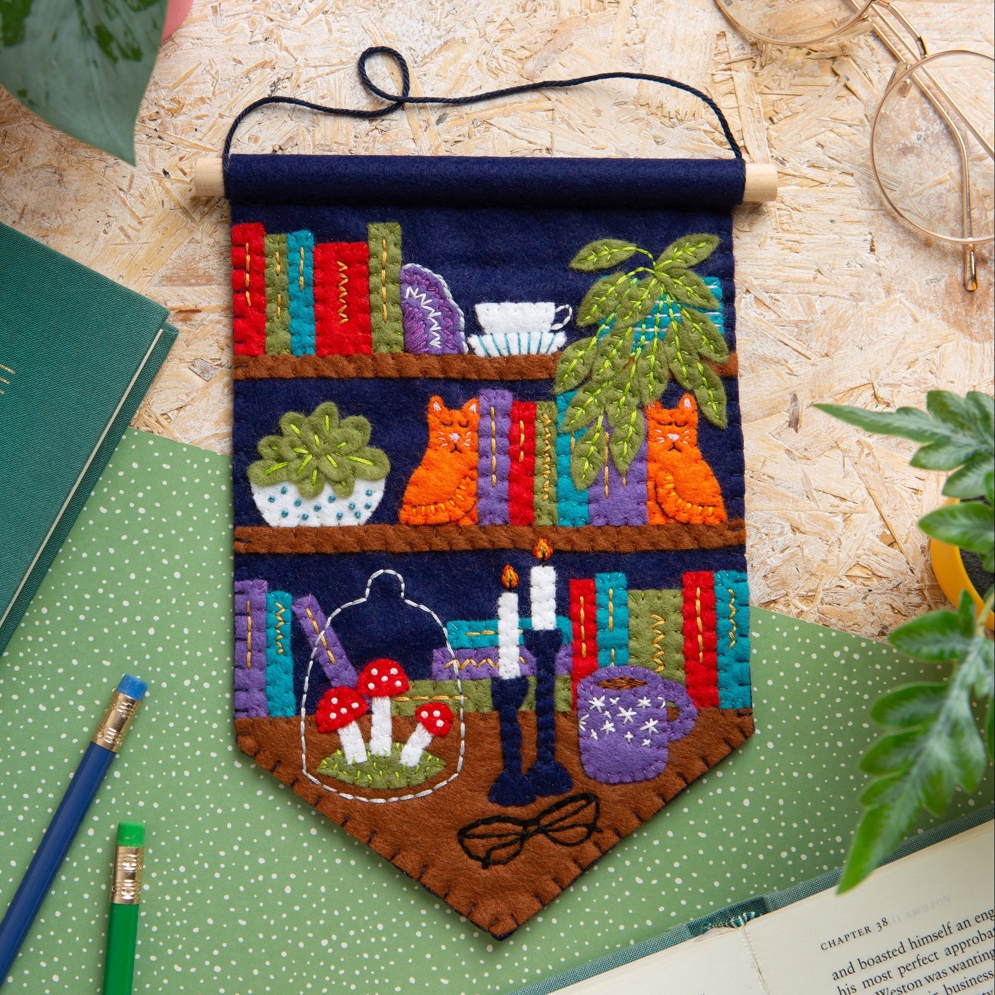 Book Lover Pennant Kit