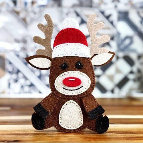Reindeer by Nichol Spohr, Spellbinders Die