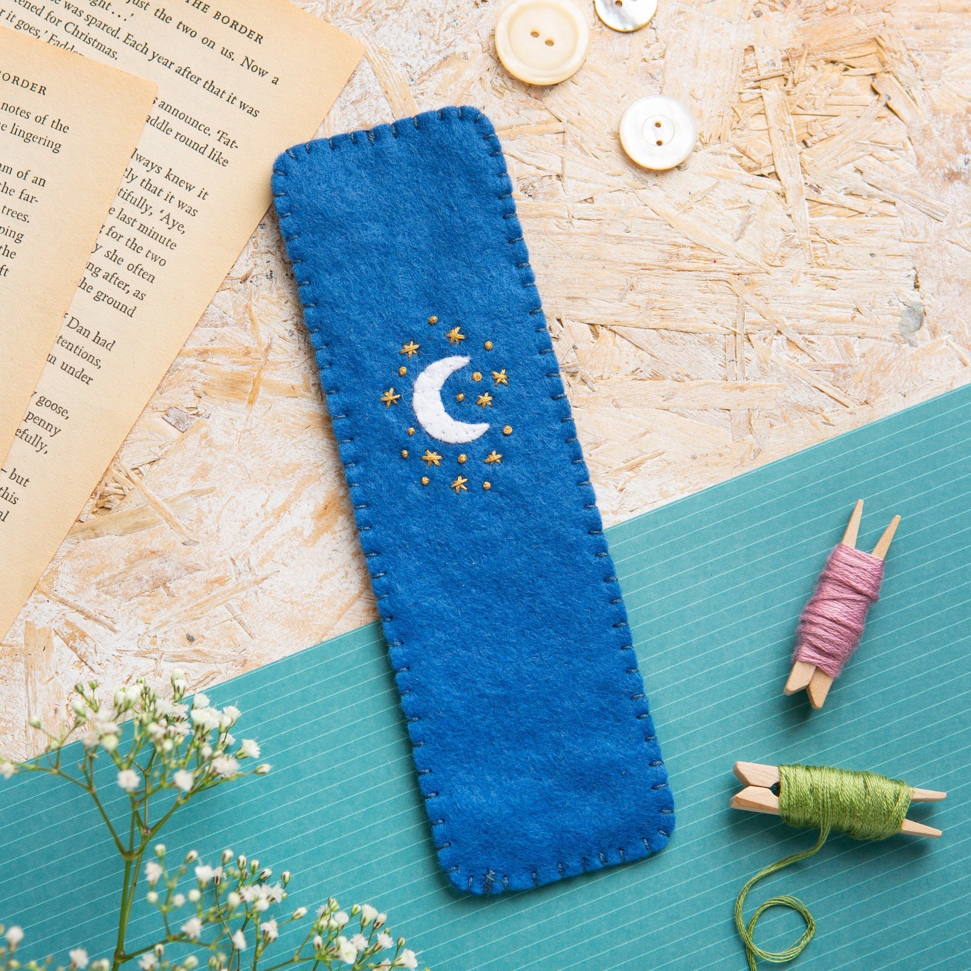 Hare Bookmark Felt Kit