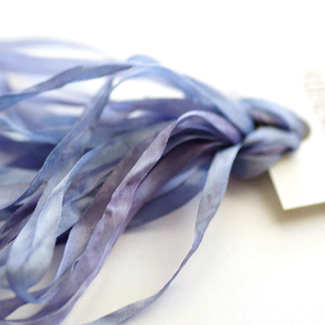 The ThreadGatherer Silk Ribbon, Periwinkle 022