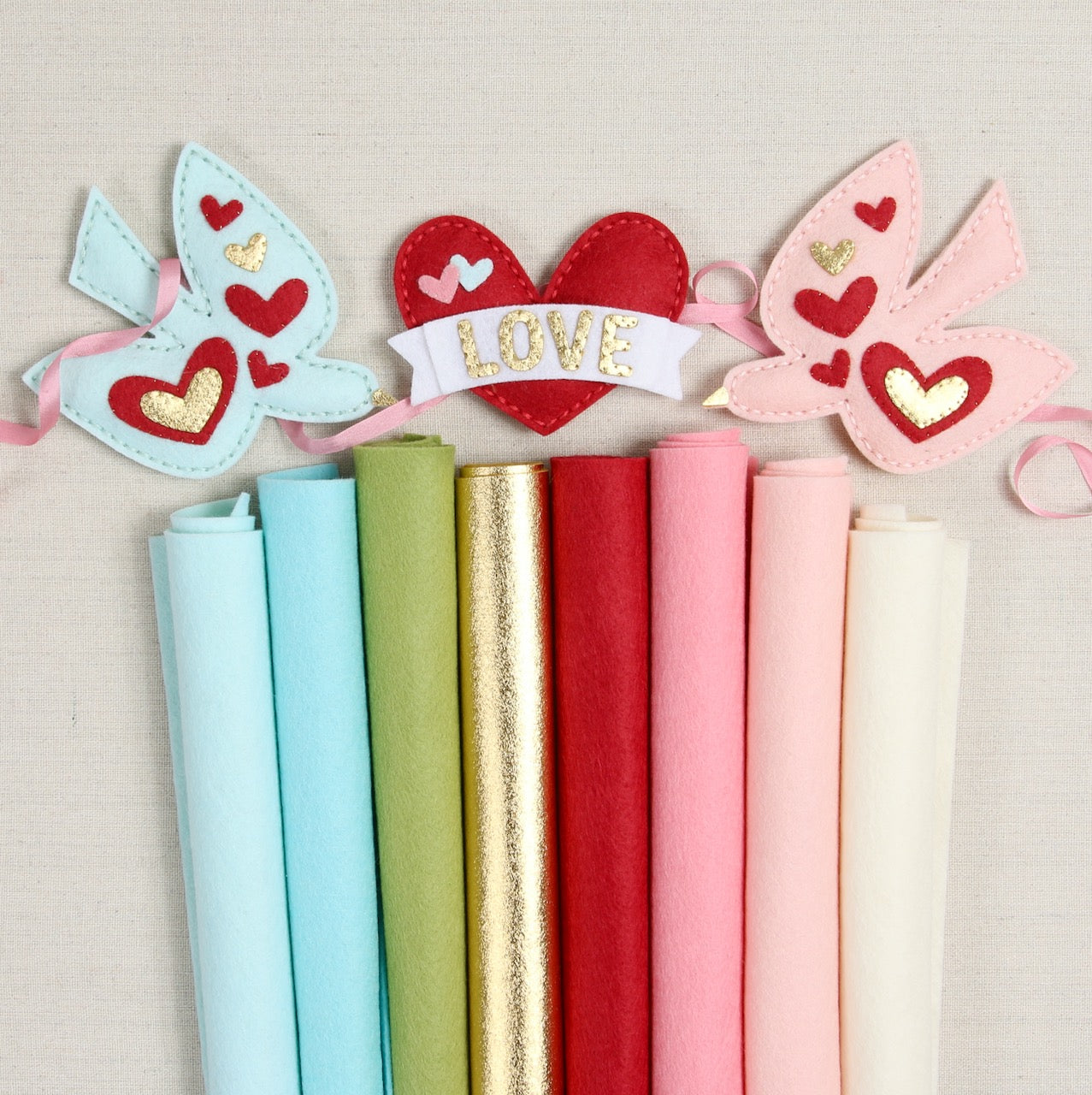Love Bird, Medley Palette
