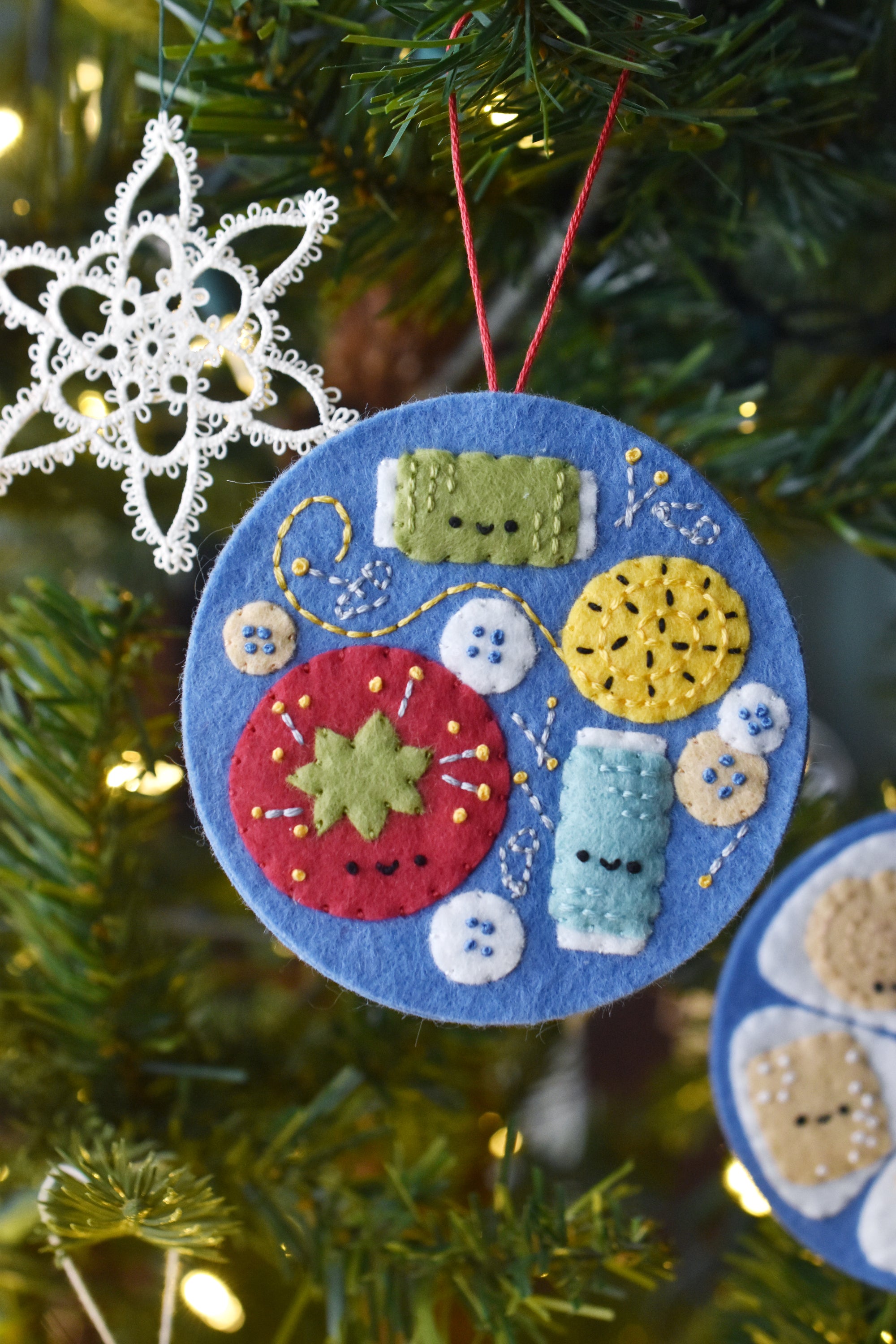 Mystery Tin Felt Ornament Pattern