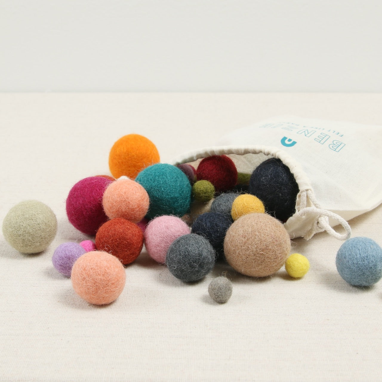 Scrap Pom Bag