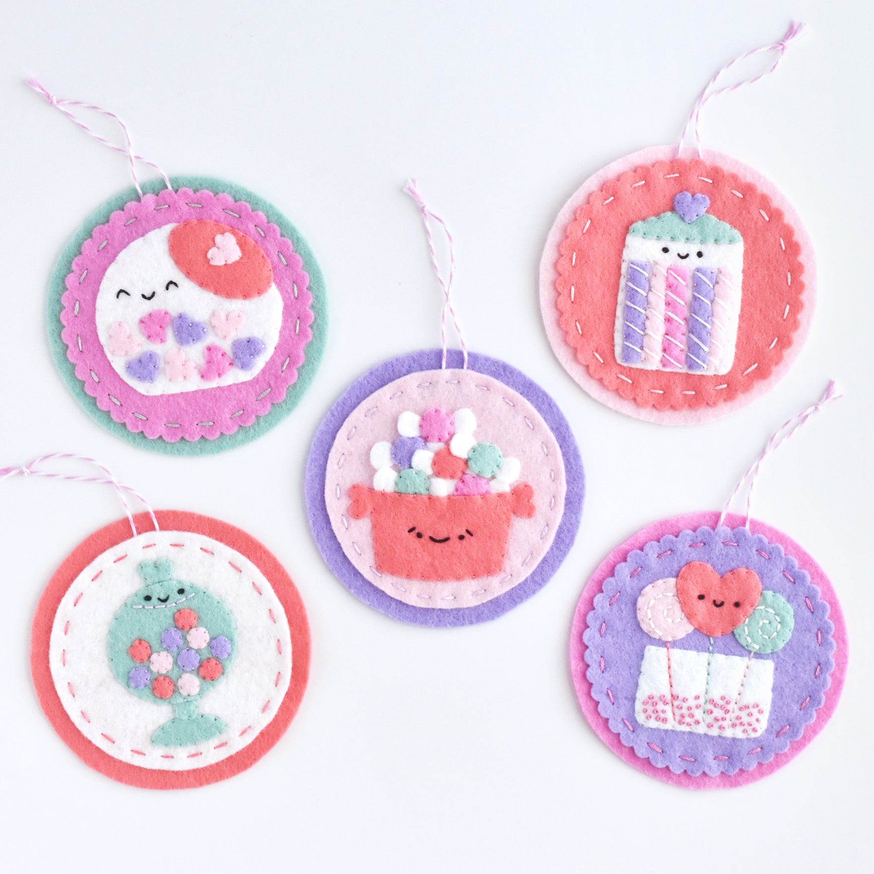 Sweetheart Shoppe Ornament Kit