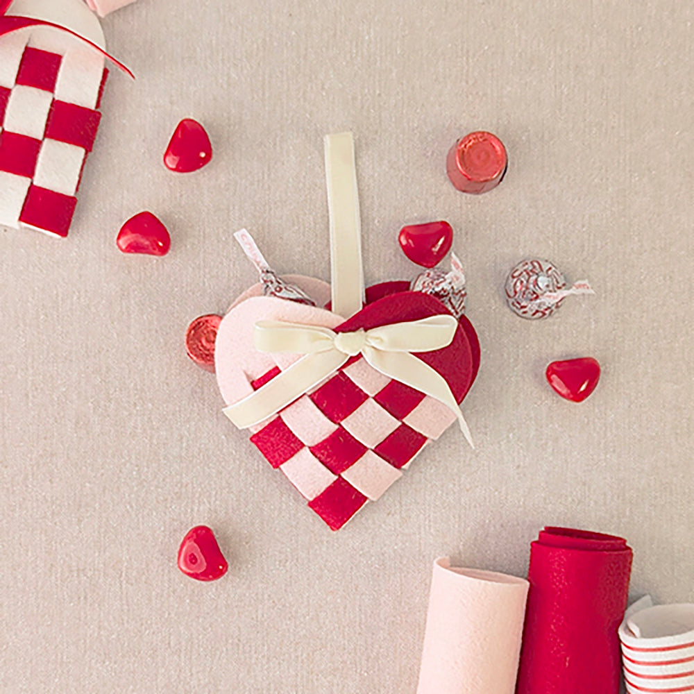 Nordic Woven Heart, SVG & PDF Digital Download
