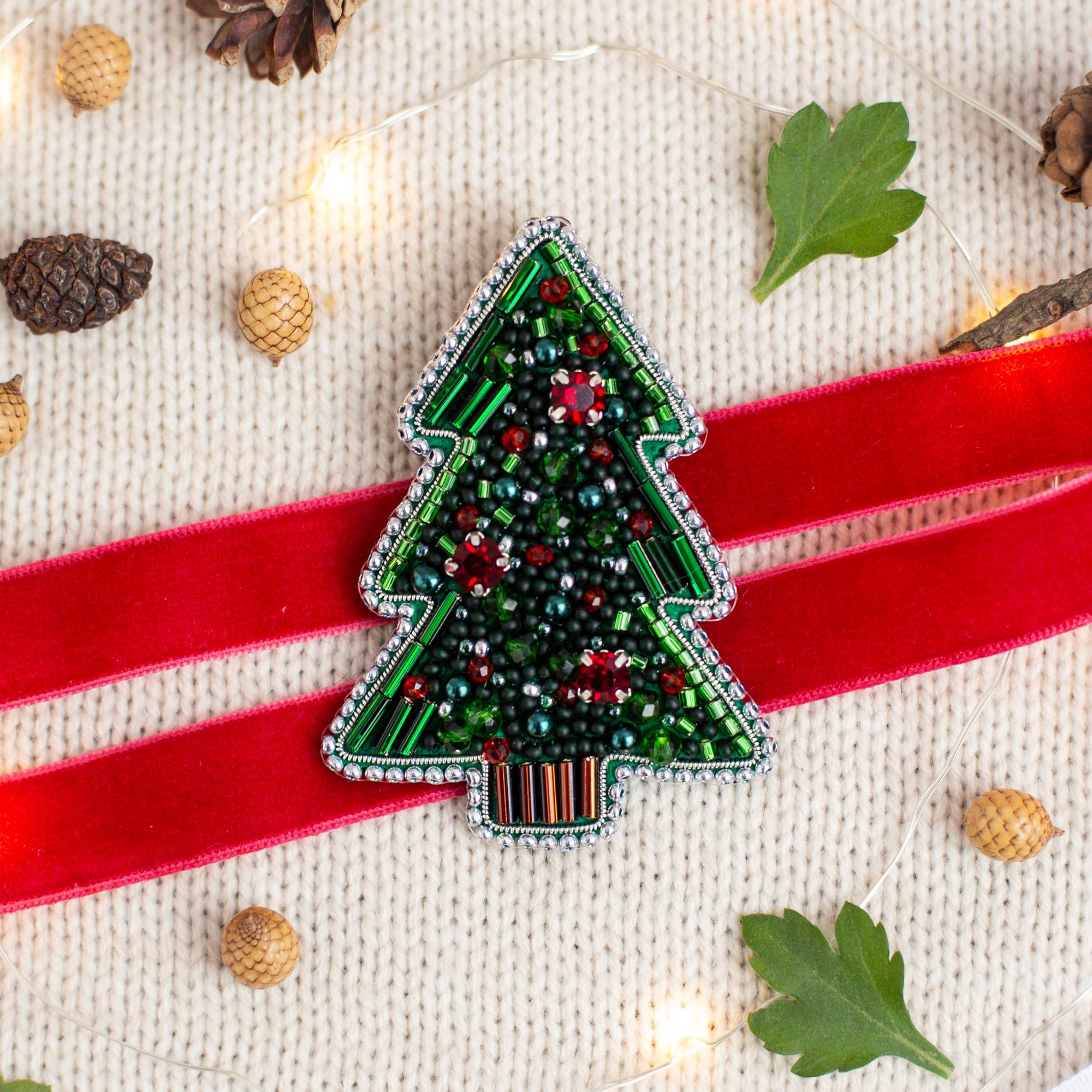 Christmas Brooch, Bead Embroidery Kit