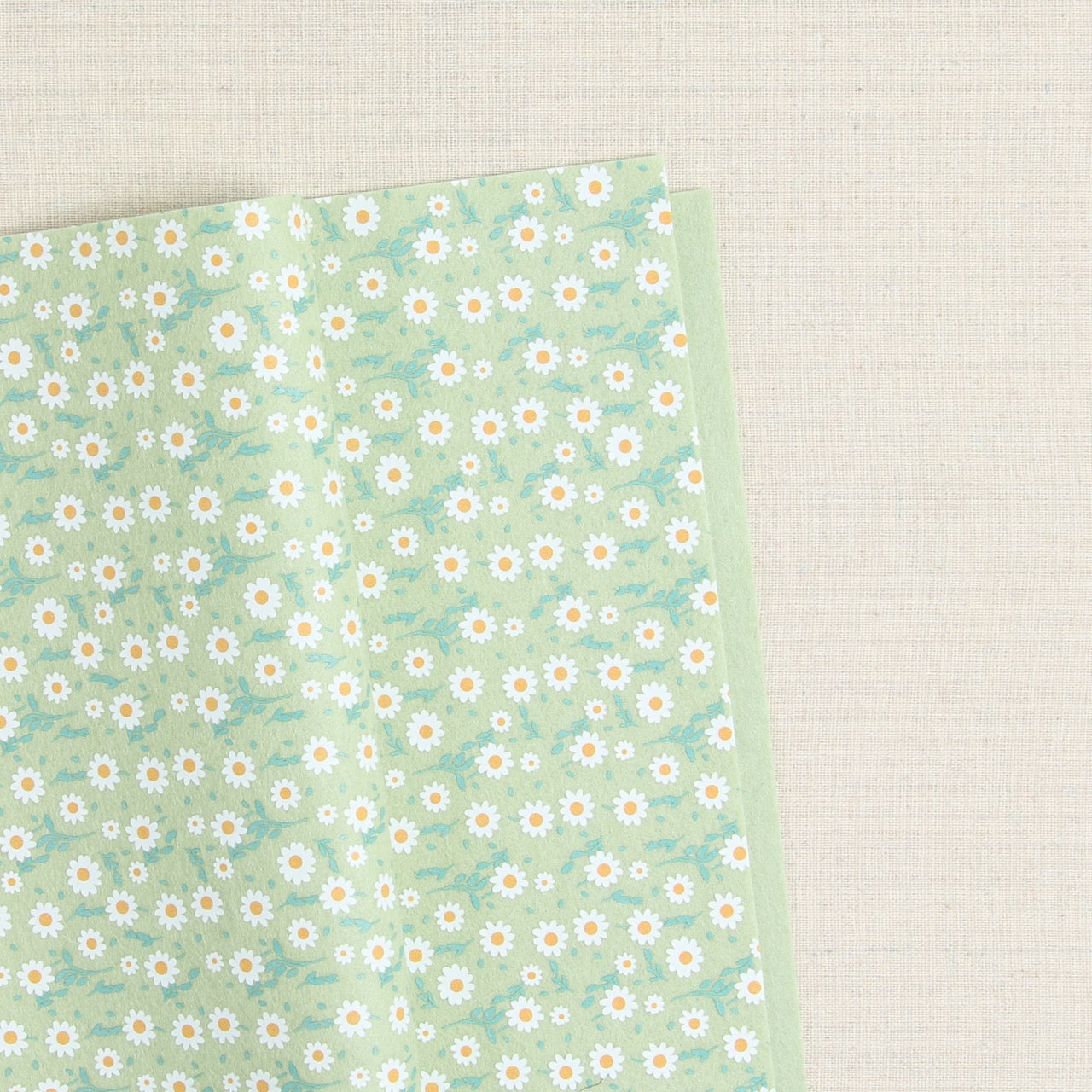 Daisy Field Printed Felt, Laurel Green