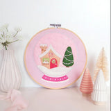 Felt Craft Fun : 16 Adorable Kawaii-Style Projects to Stitch, Share, and Love All Year Long