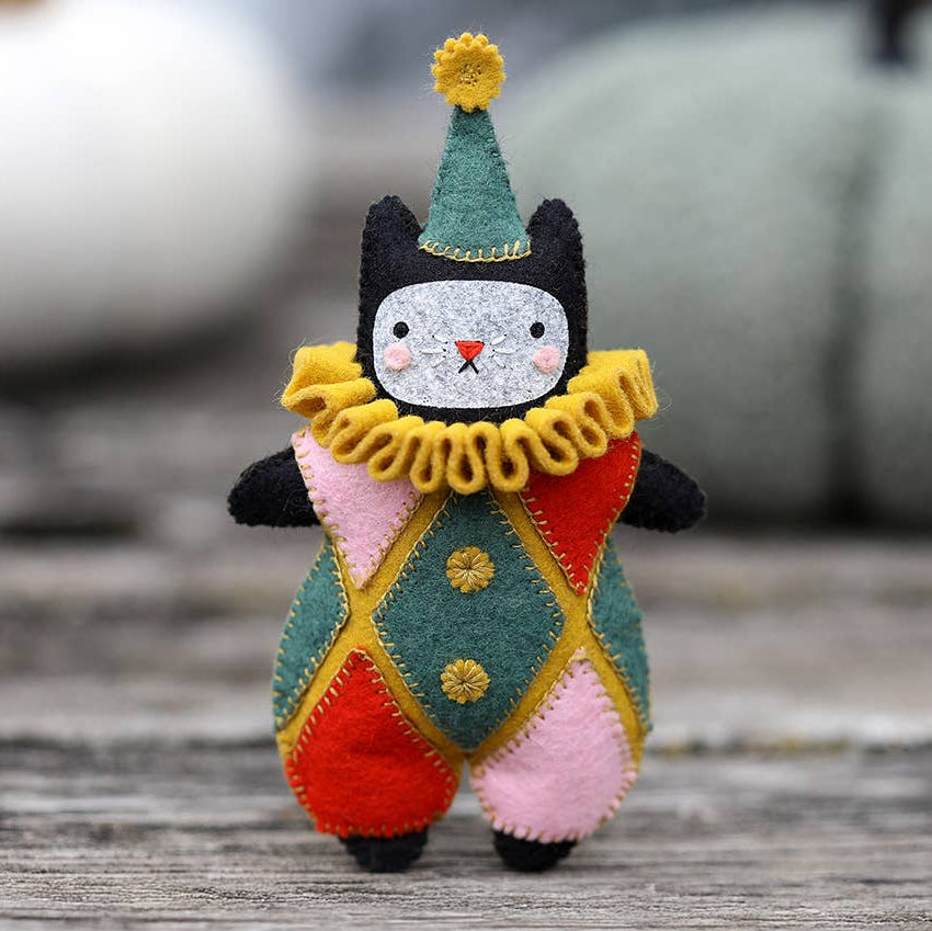 Harlequin Cat Felt Doll Kit