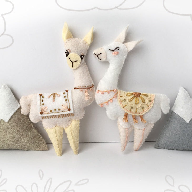 Sweet Llamas Felt Pattern