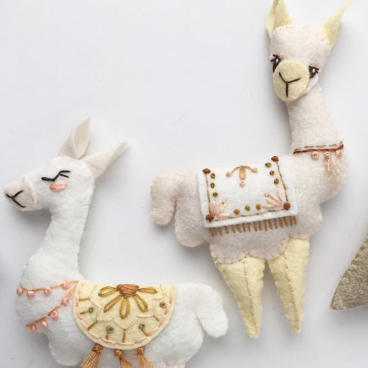 Sweet Llamas Felt Pattern