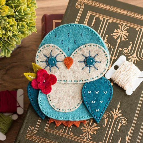 Snowy Owl by Nichol Spohr, Spellbinders Die