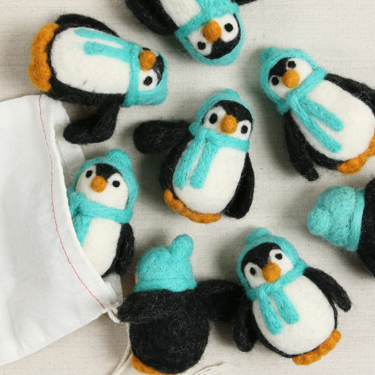 Penguin, Aqua