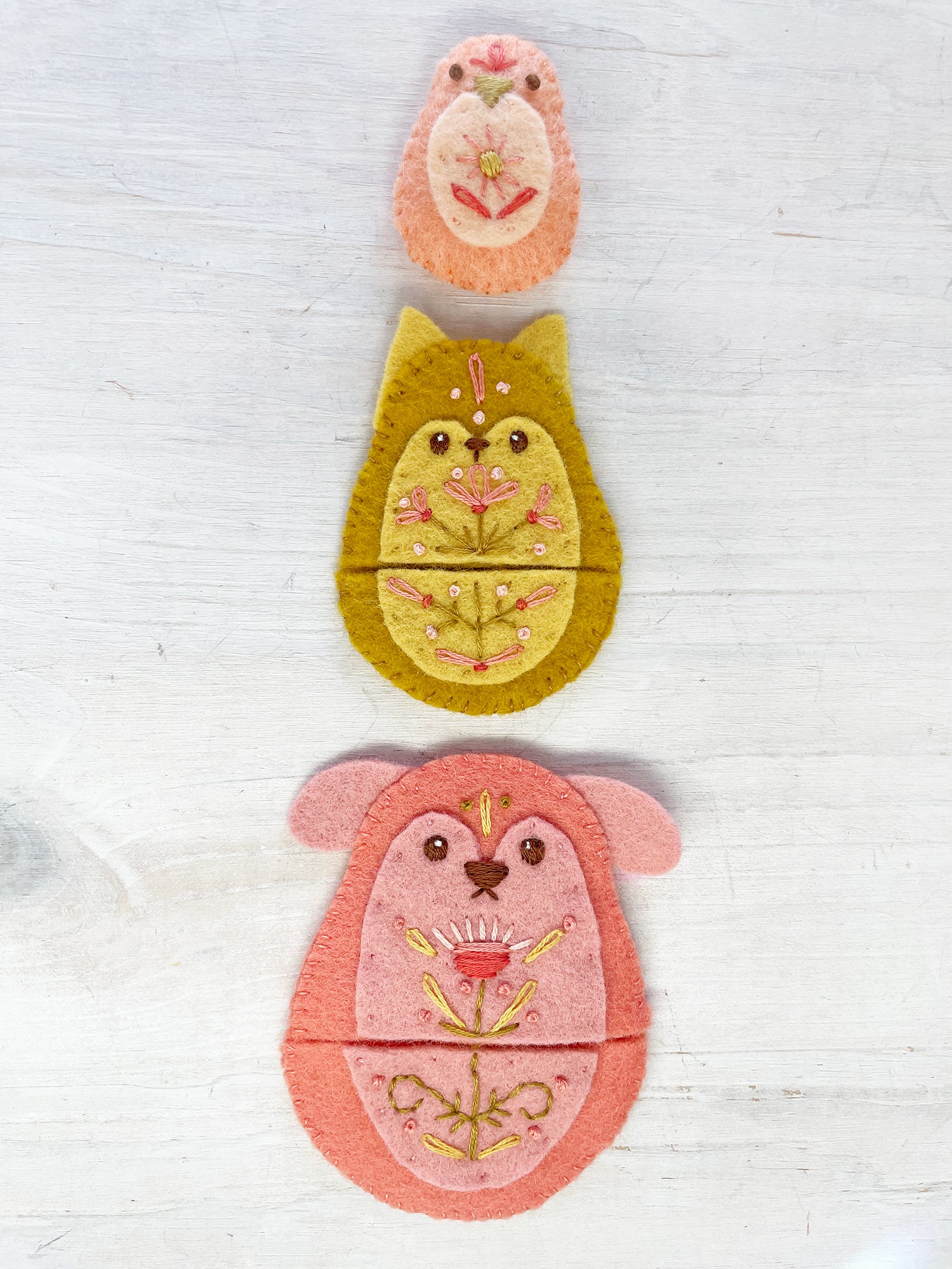 Nesting Pets felt pattern