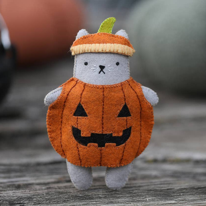 Pumpkin Cat Felt Doll Kit