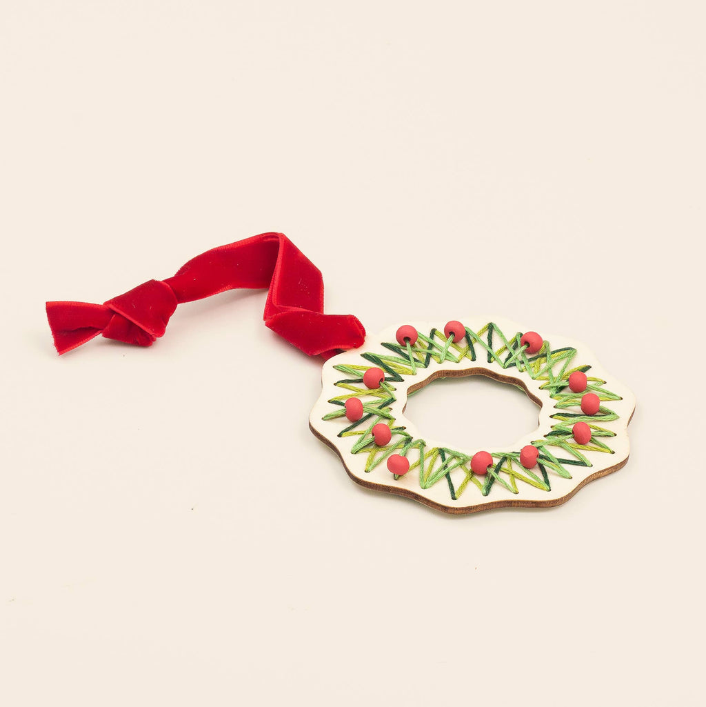 Make Your Own Stitched Wreath Decoration