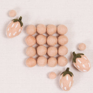 Cameo Felt Balls