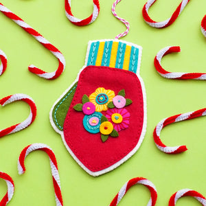 Mitten Ornament Kit