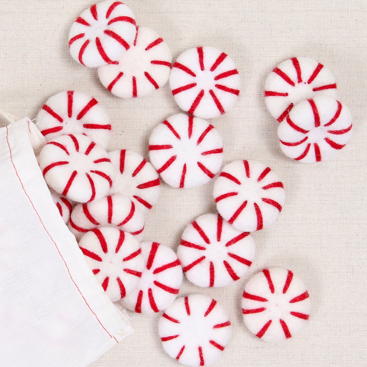 Peppermints, Red – Benzie Design