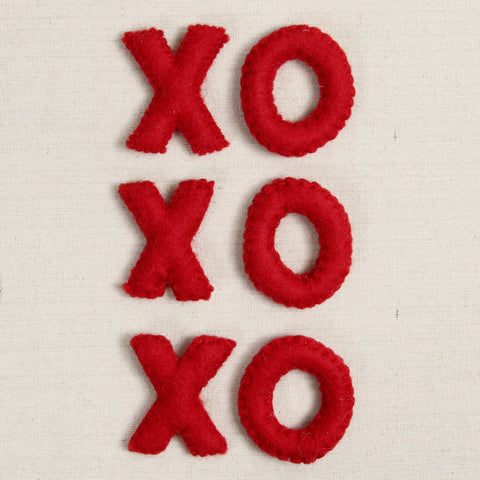 XO Felt Letters – Benzie Design