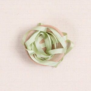 Silk Ribbon, Laurel 85