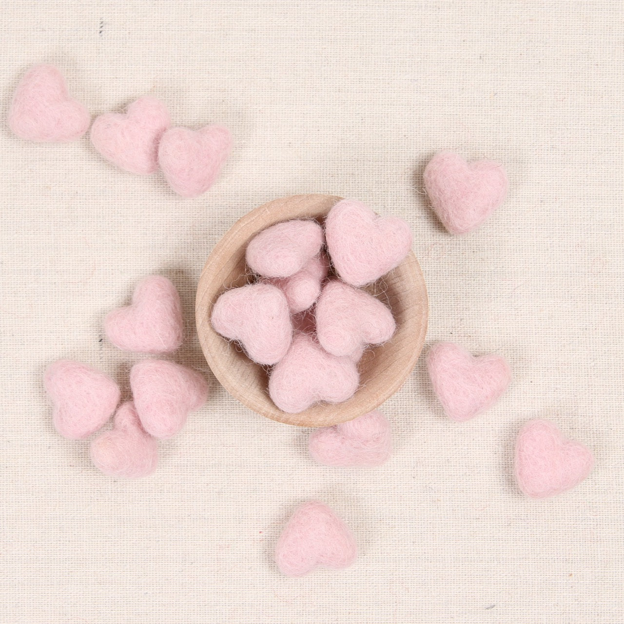 Tiny Hearts, Peony