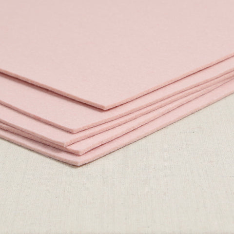 Plie Pink, Thick felt – Benzie Design