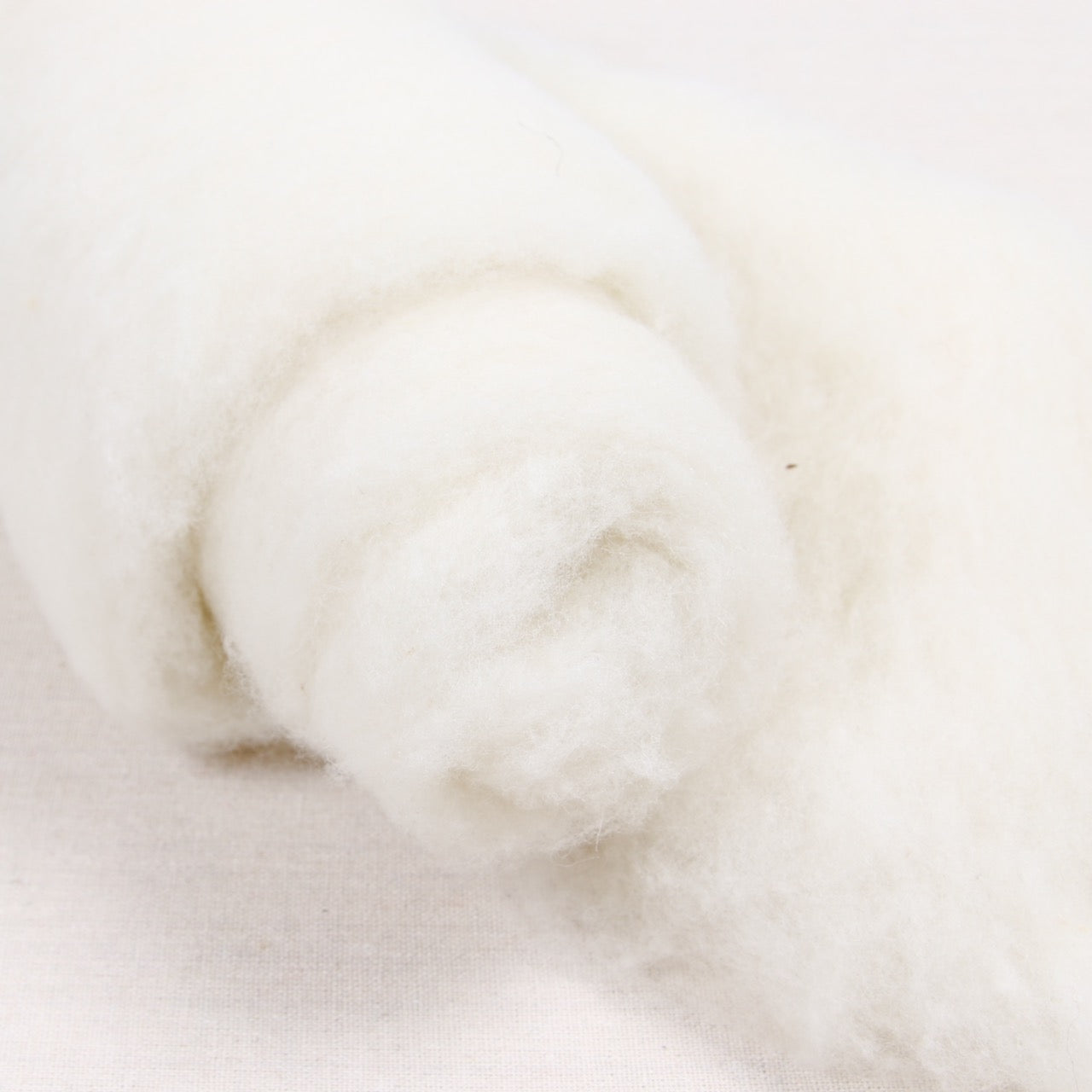 Core Wool Stuffing, Natural